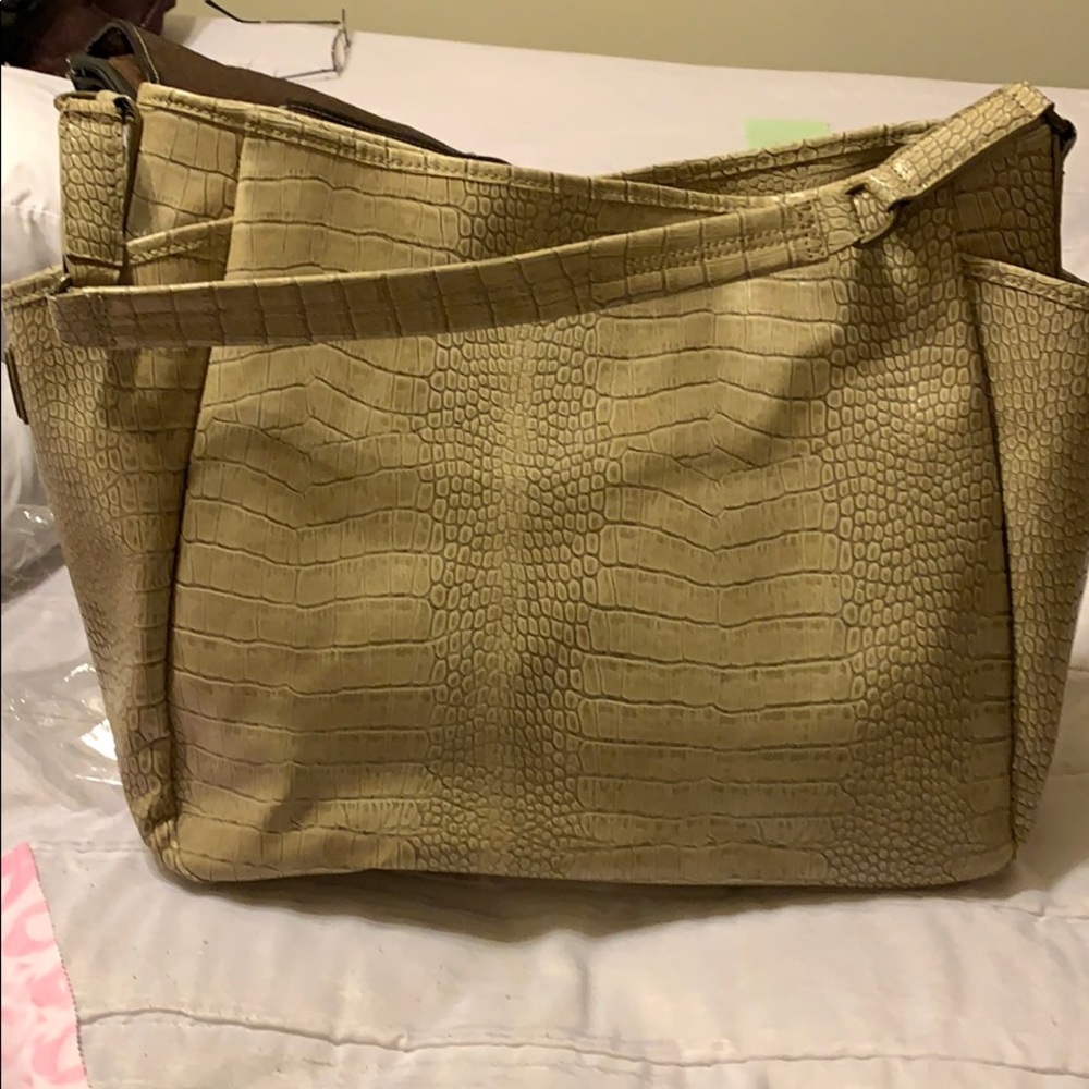 Vera Wang purse